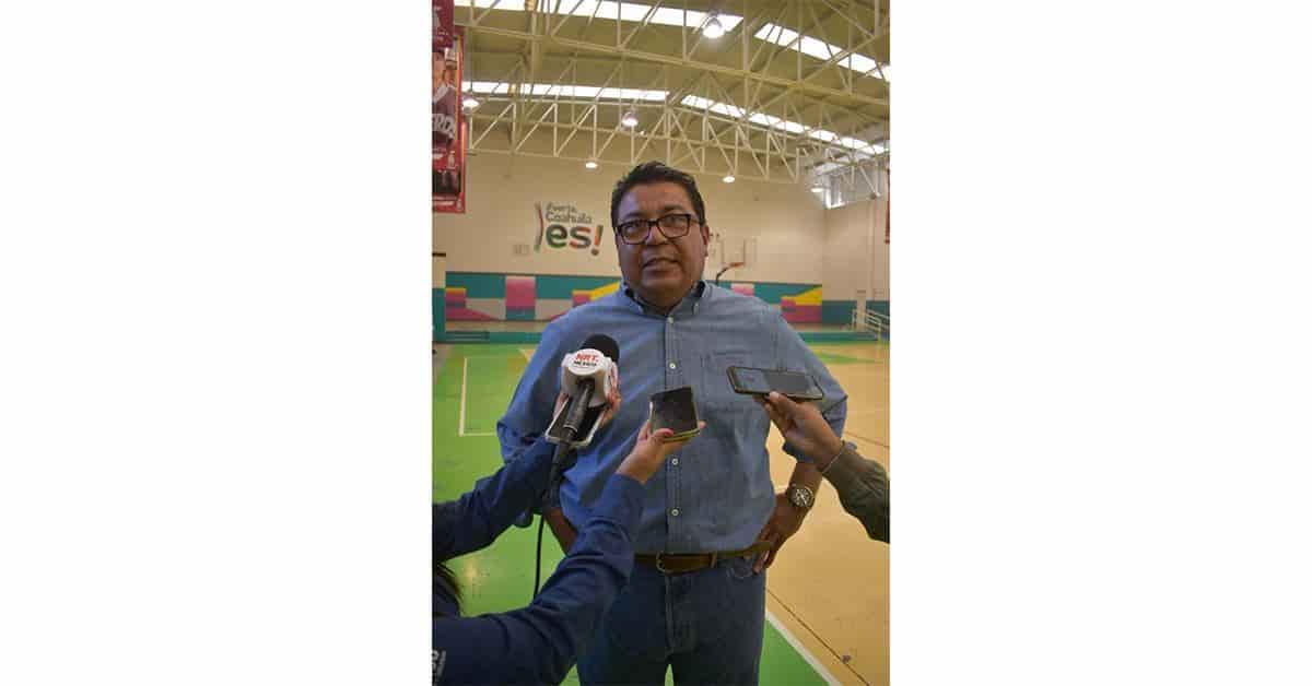 Roberto Piña; alcalde.