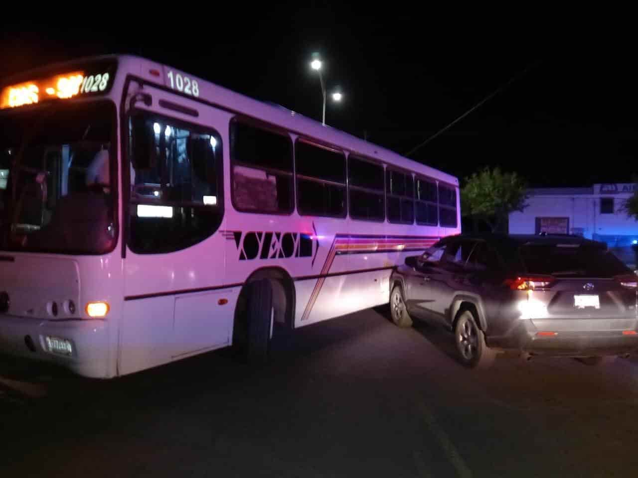 Choca contra camión