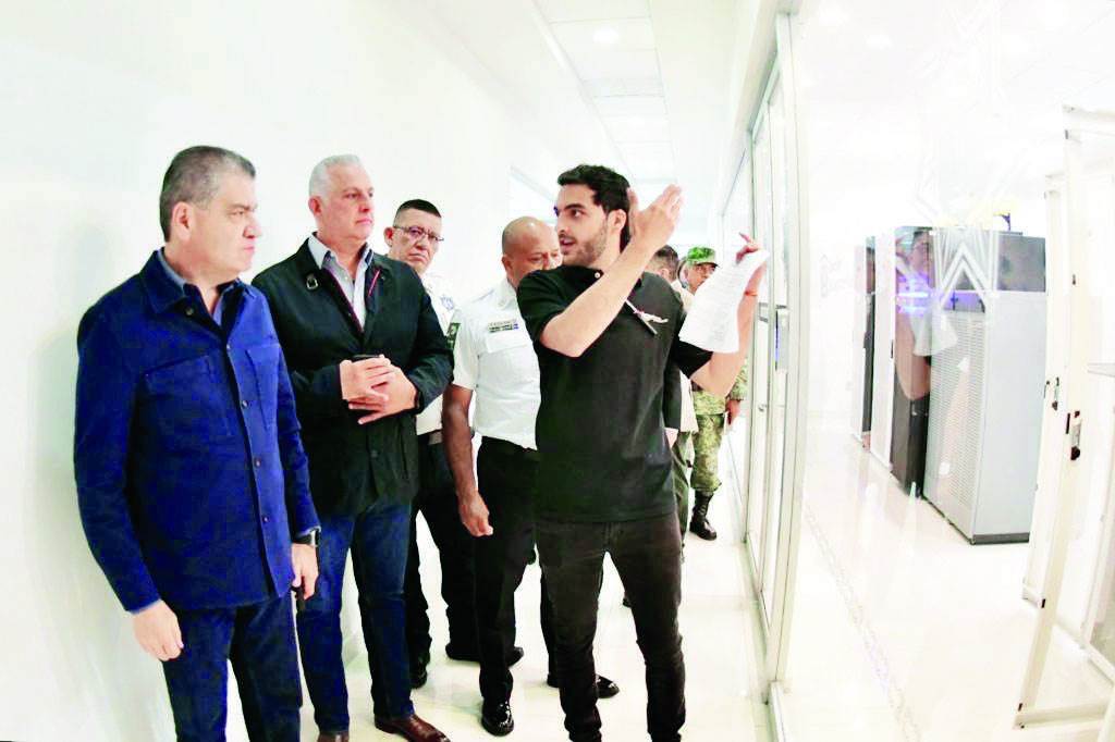 Supervisa Riquelme instalaciones del C2