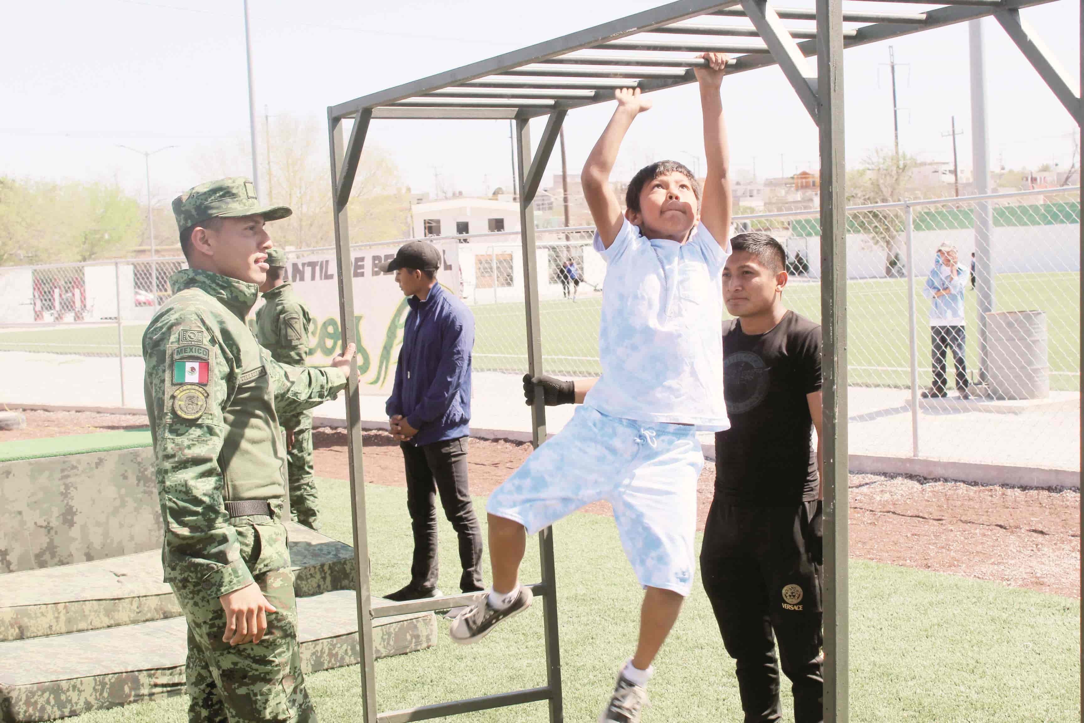 Celebra Frontera Día de la Familia
