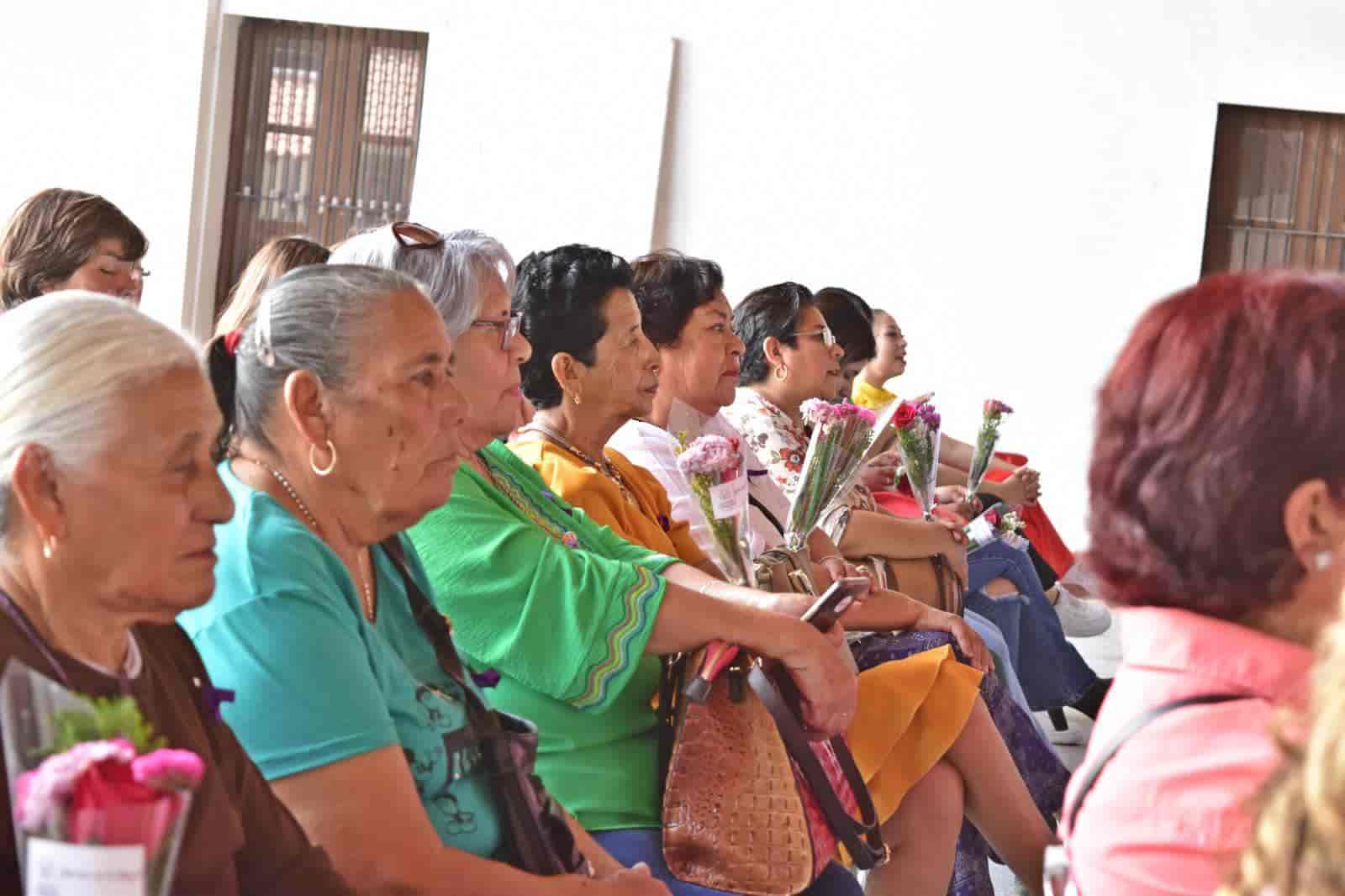 También Ciénegas Festeja a Mujeres