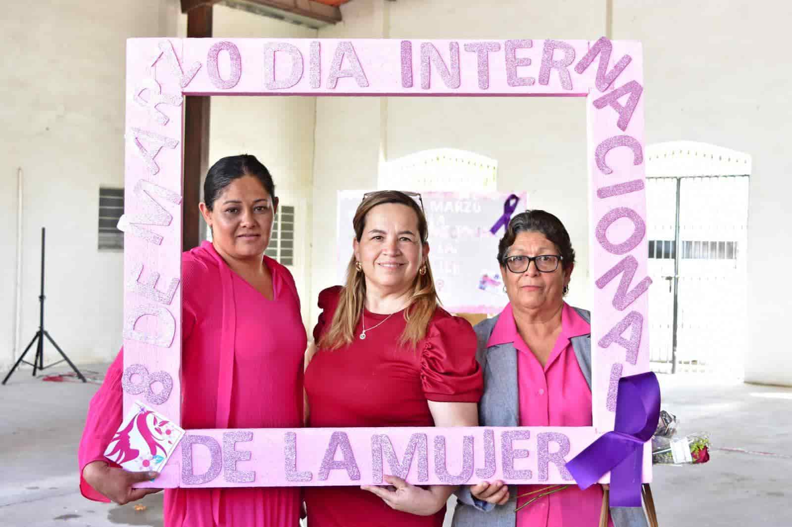 También Ciénegas Festeja a Mujeres