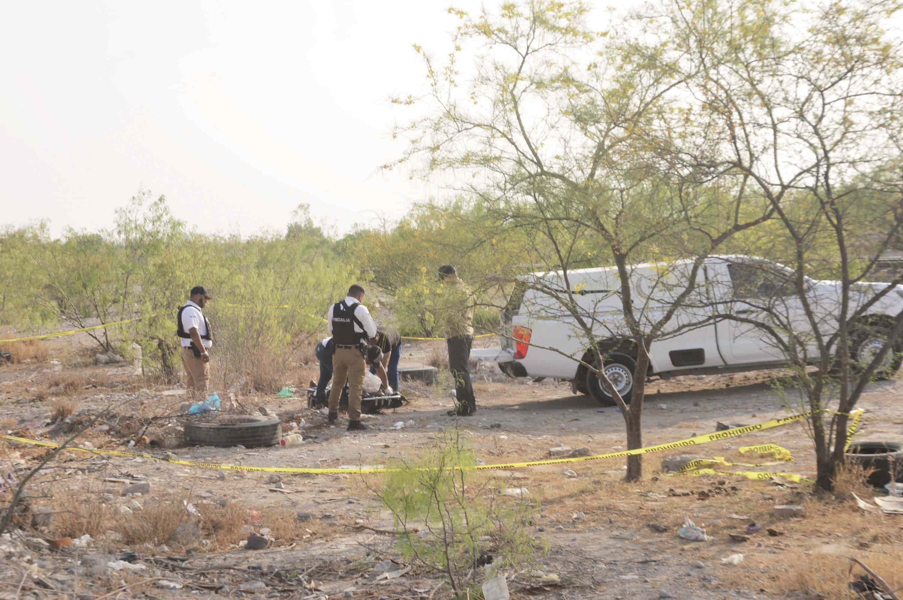 Hallan muerto cerca de vías