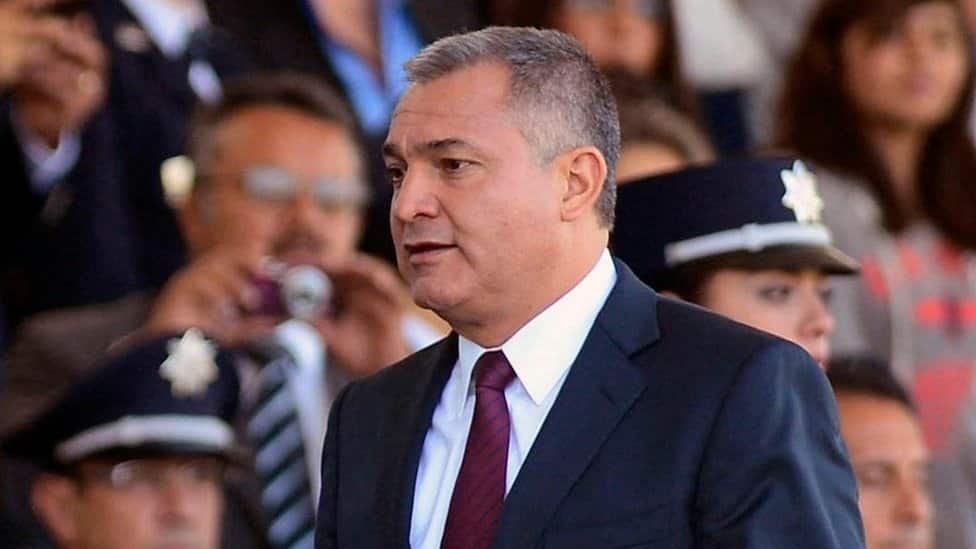 García Luna no quiere ser testigo cooperante; Asegura abogado