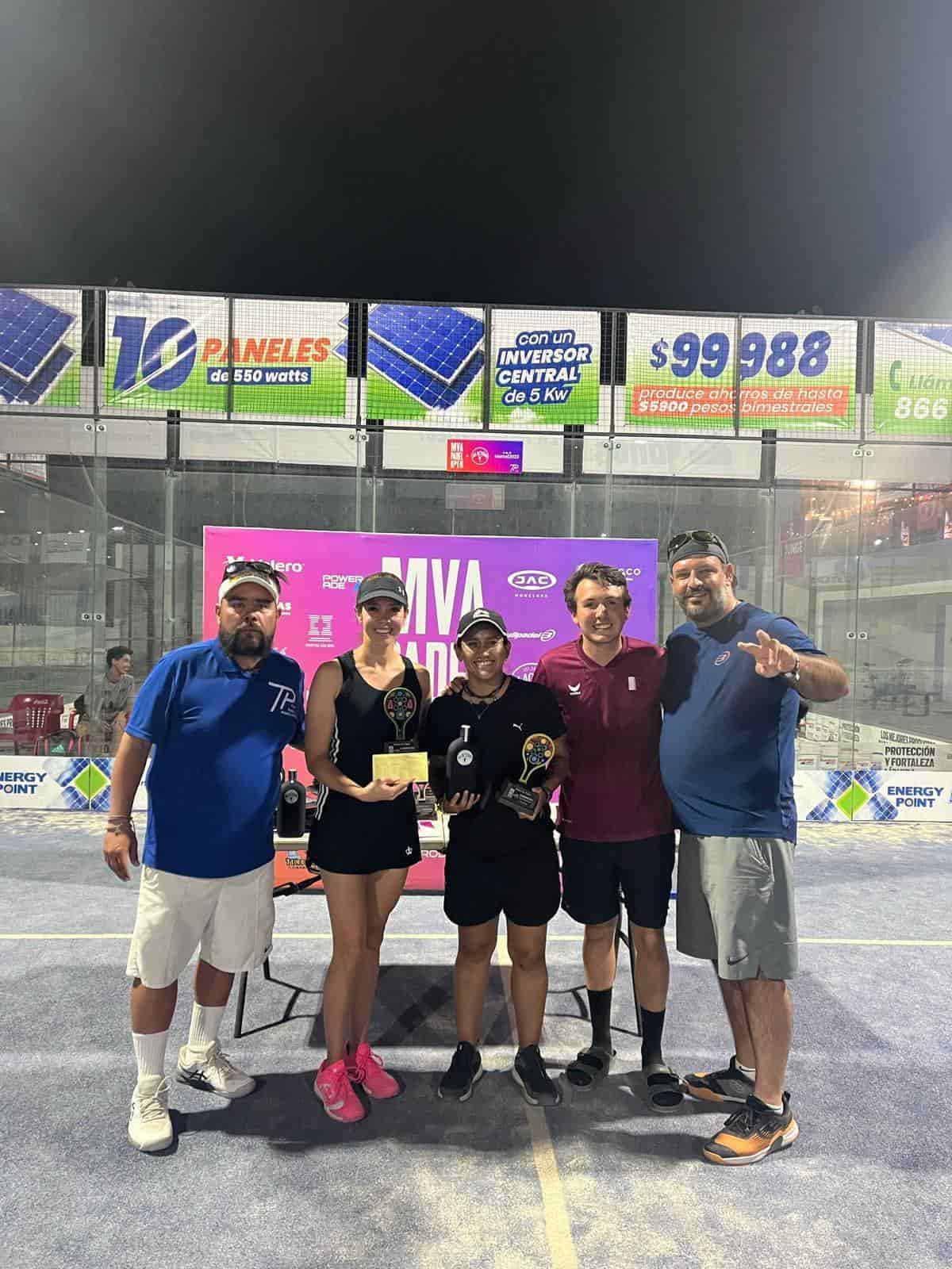 Entregaron premios en Padel Monclova