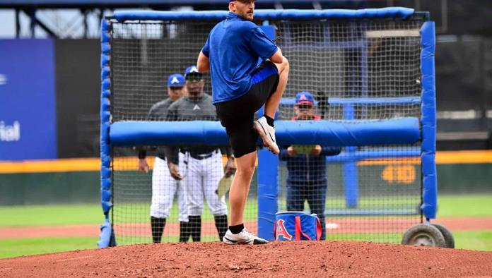 Realizaron sesión de bullpen