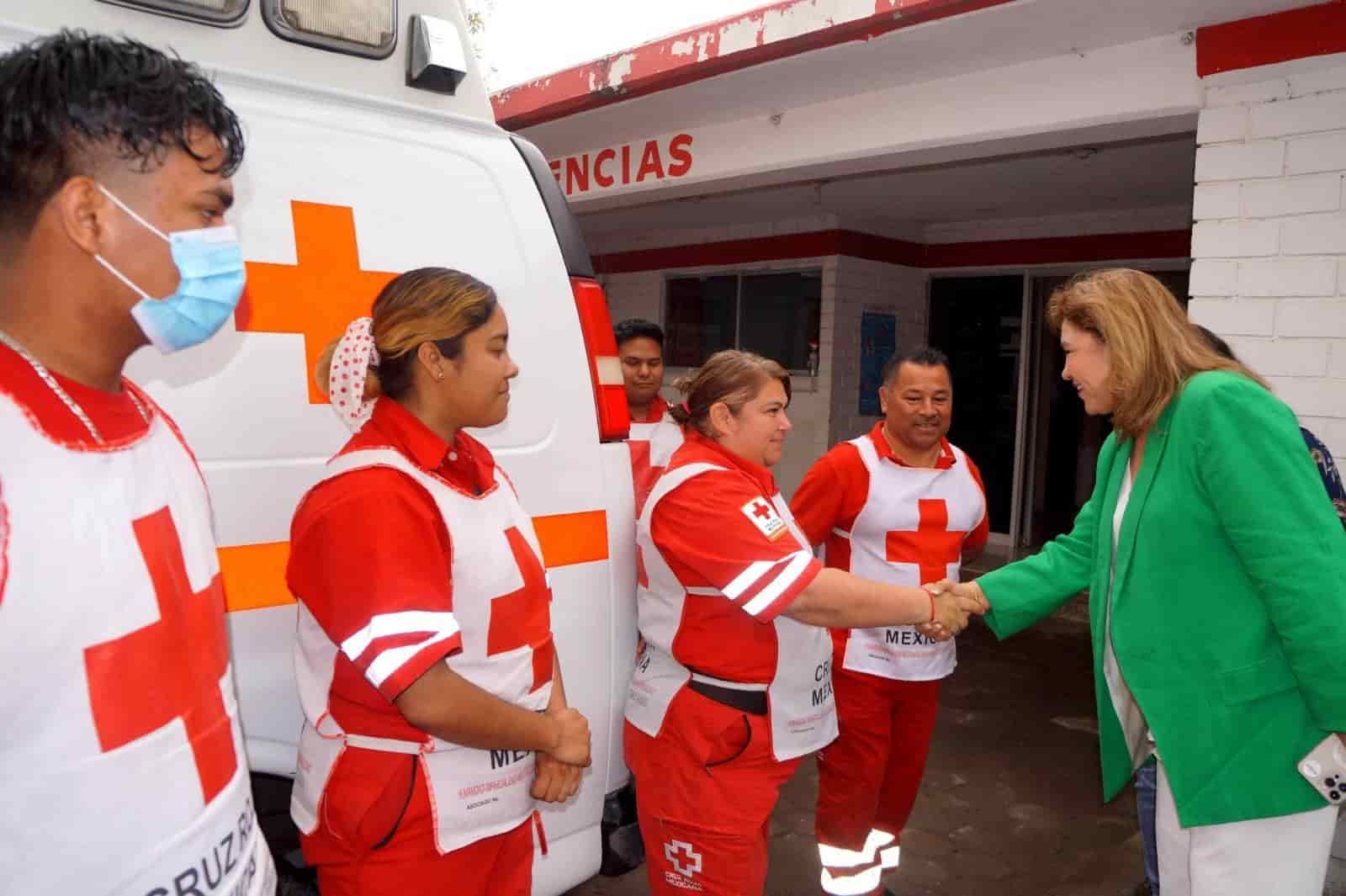 Apoya Sabinas a la Cruz Roja
