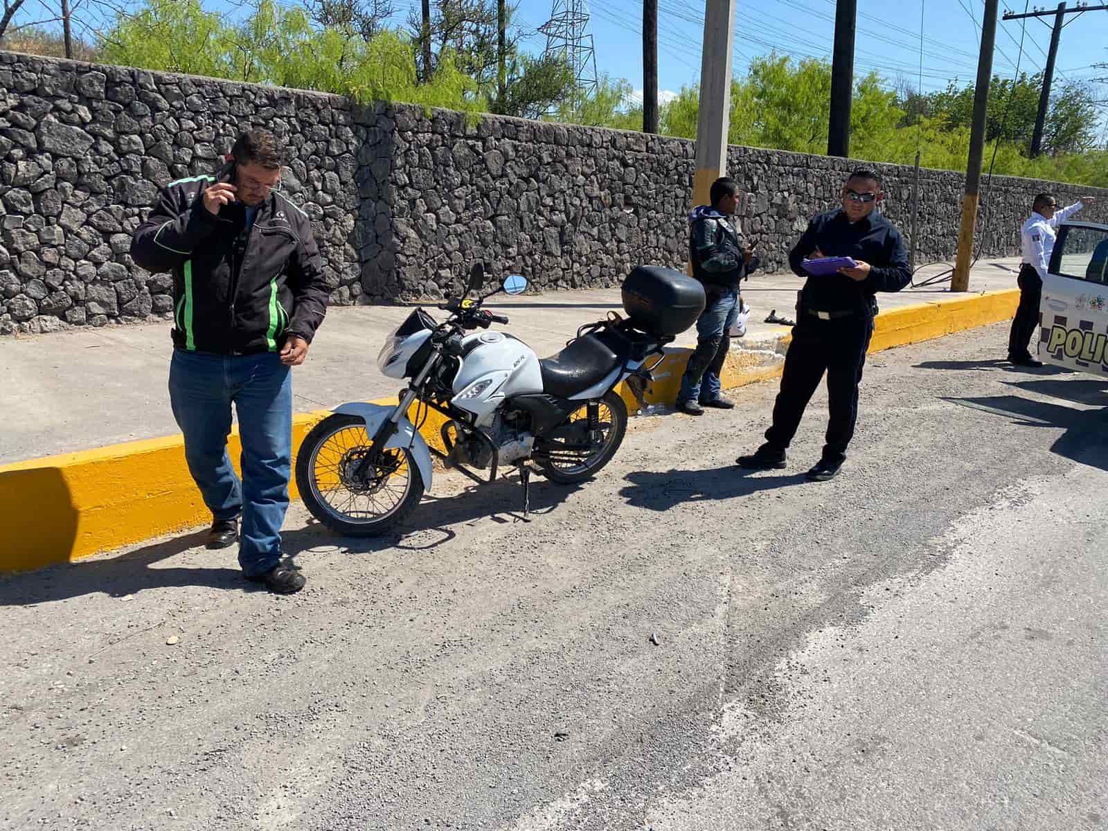 Derrapa en moto 