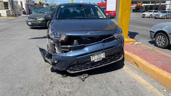 Da ‘cerrón’ a automóvil 