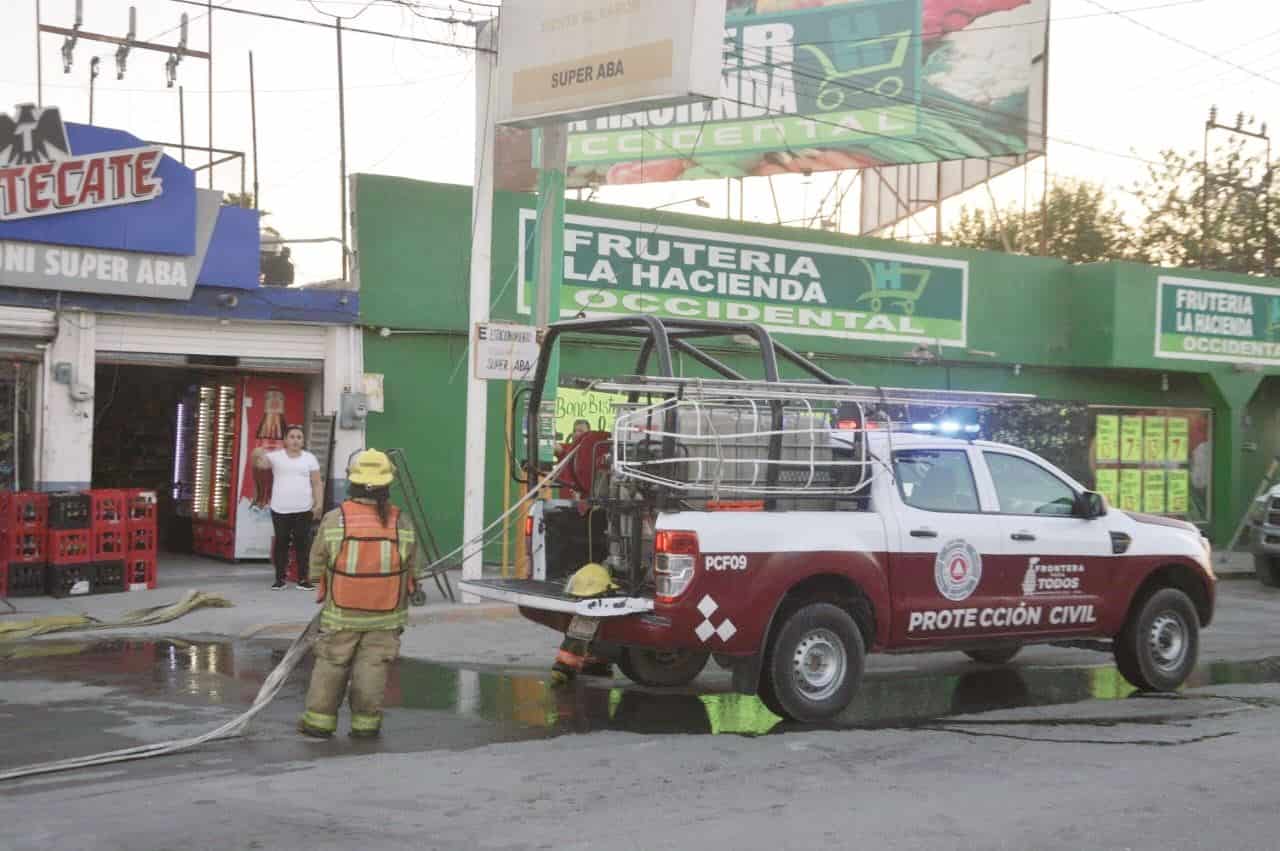 Se incendian negocios