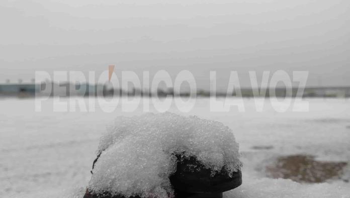 Nieva en Monclova a 2 días de primavera 