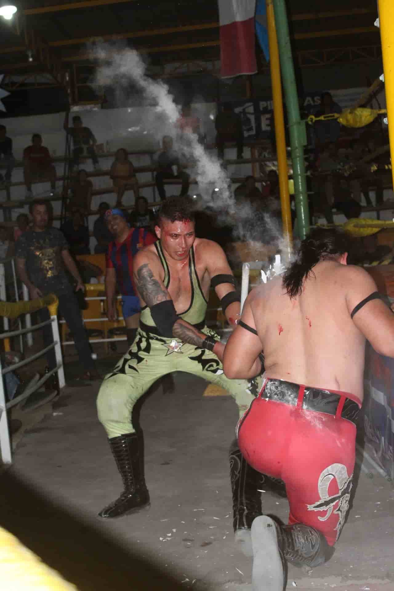 Heavy Rock contra Lunatik Boy