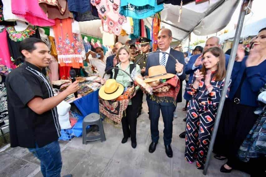 Inauguran la Feria del Arte