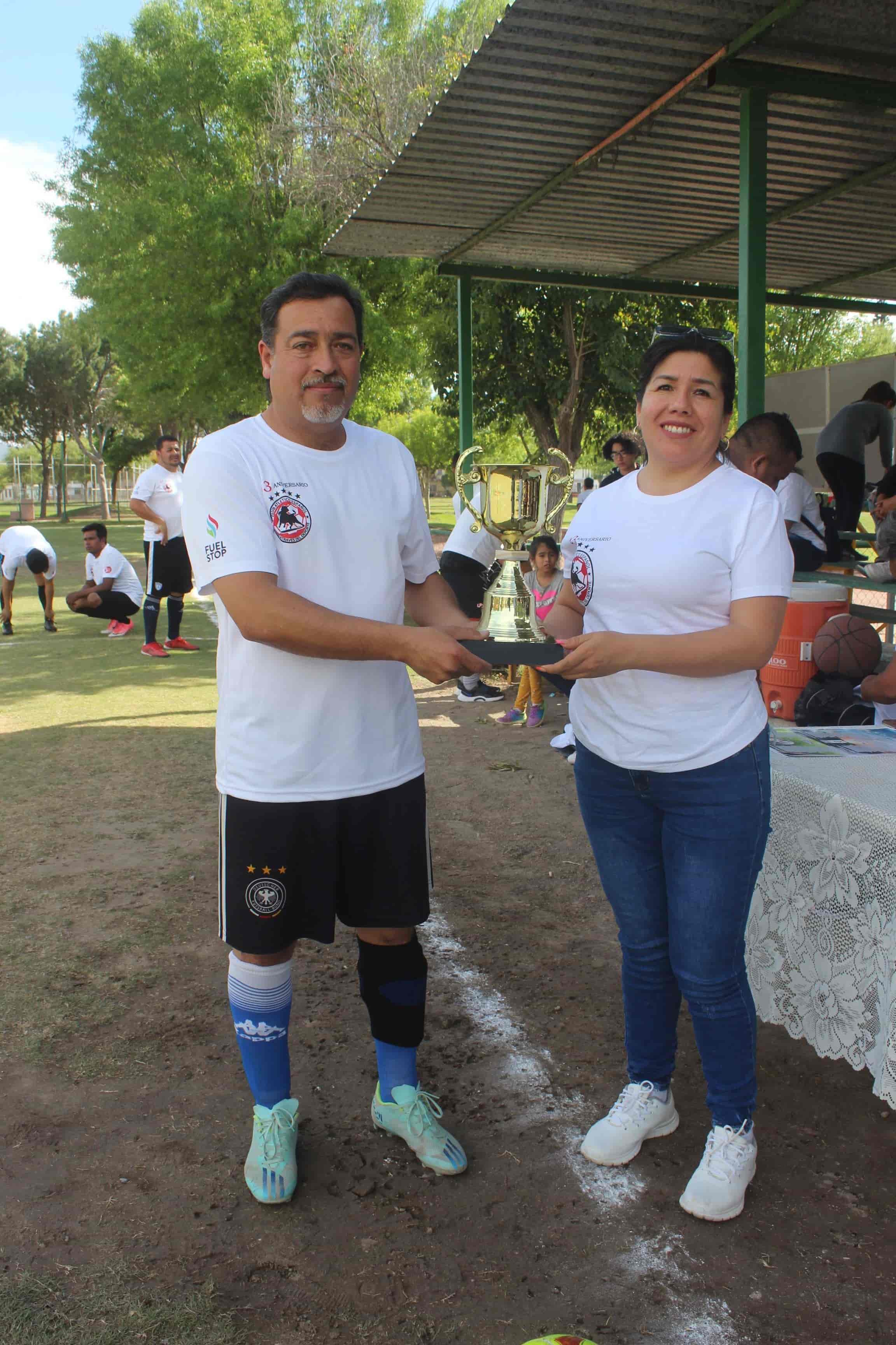 ¡Campeón en 53 Aniversario!