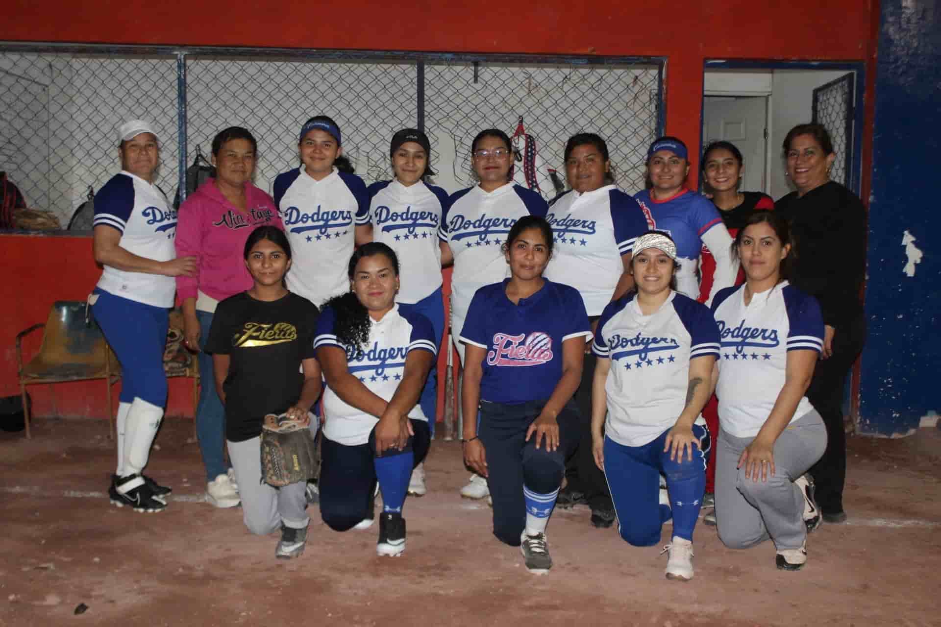 Catarinas le paga a las Dodgers