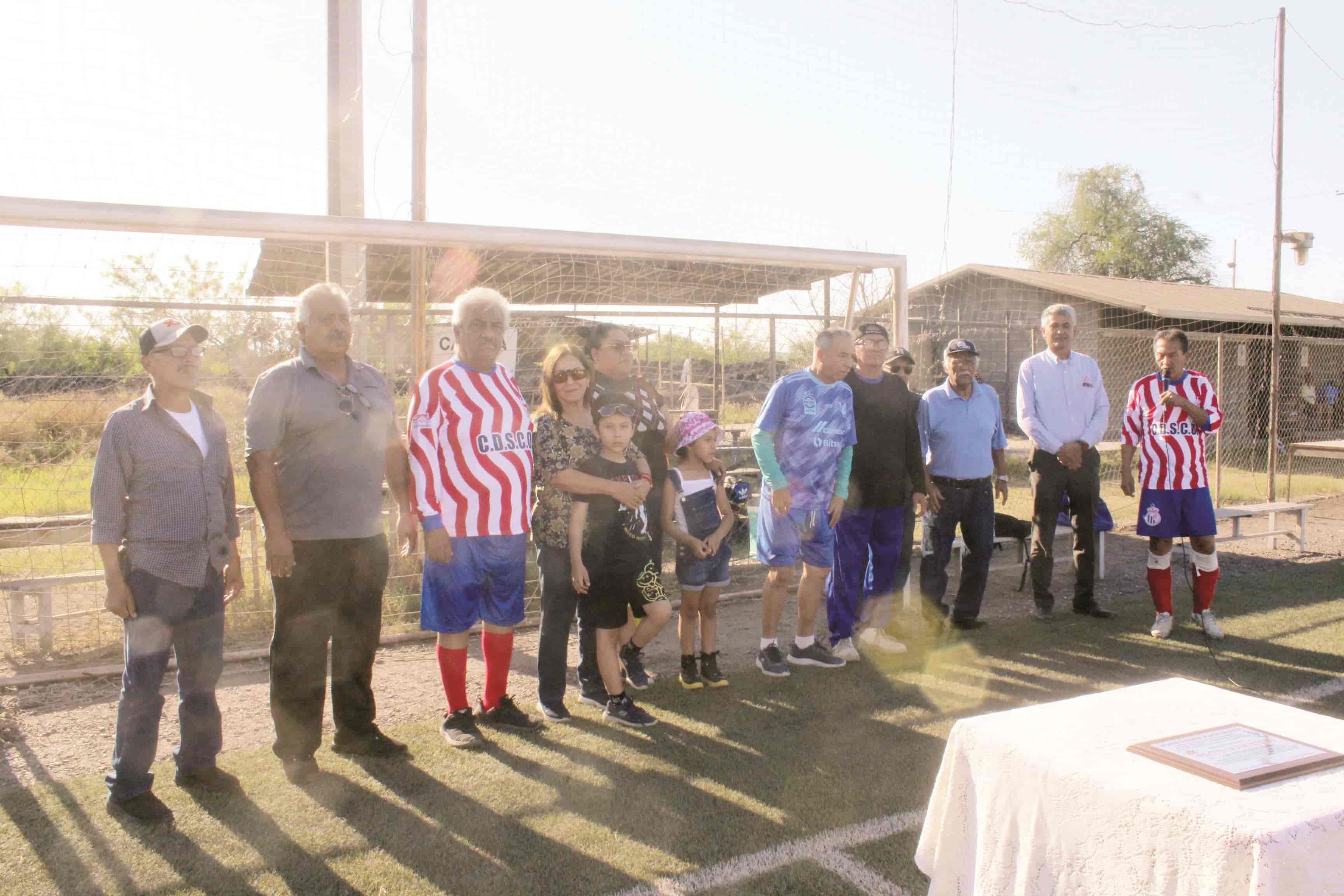 Rinden Homenaje al Dr. Víctor Hugo Araiza