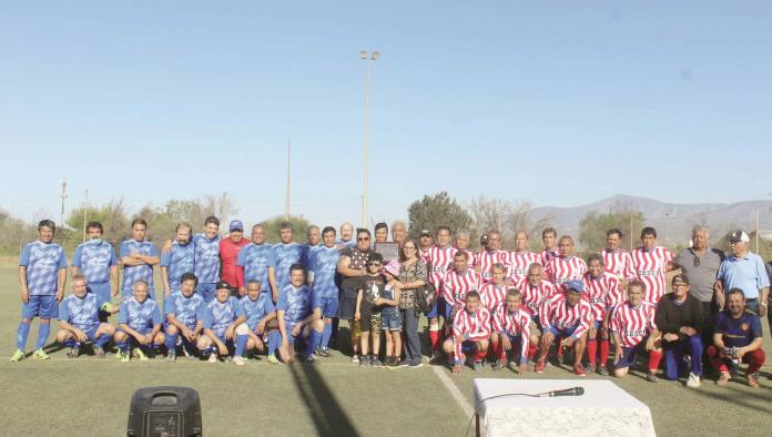 Rinden Homenaje al Dr. Víctor Hugo Araiza