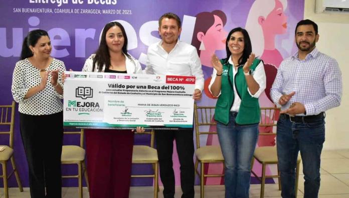 Becan a mujeres de San Buena