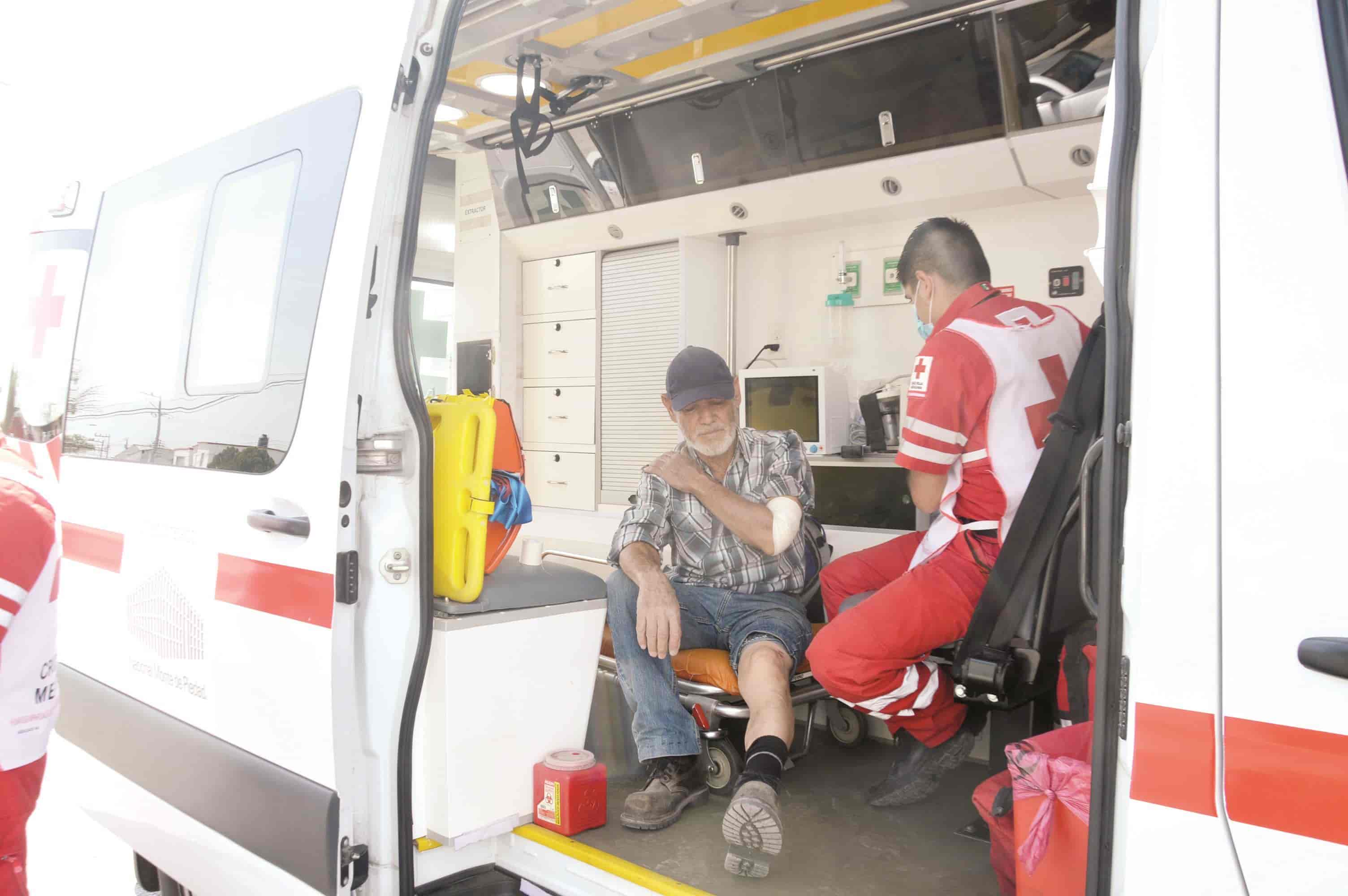 Embiste a motociclista 