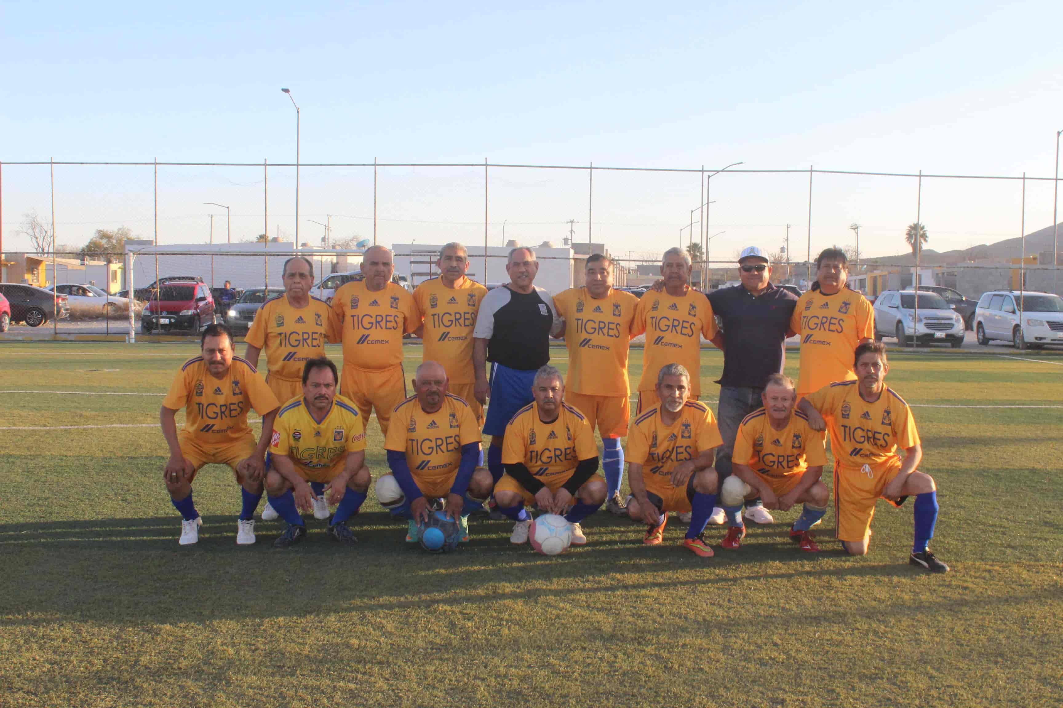 Obrera súper líder, en Torneo de Copa