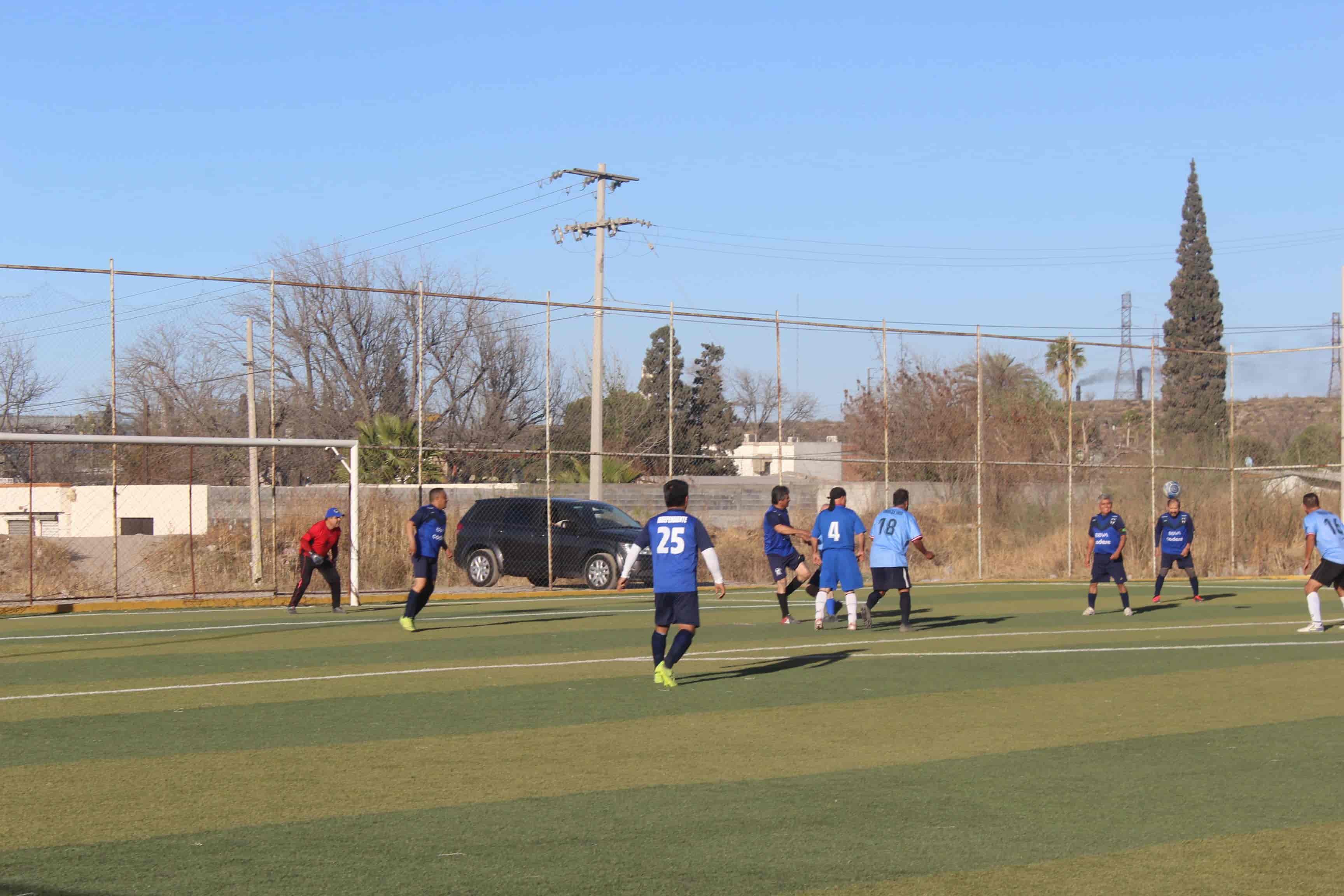 Obrera súper líder, en Torneo de Copa