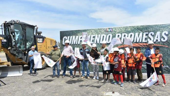 Arranca Tania Flores obras en Barroterán