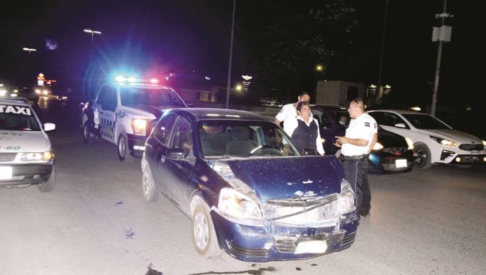 Frunce auto en choque