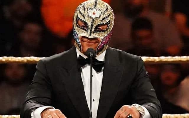 Rey Misterio entra al salón de la fama de la WWE