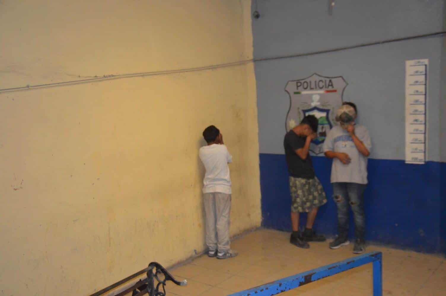 Traían menores arma de balines