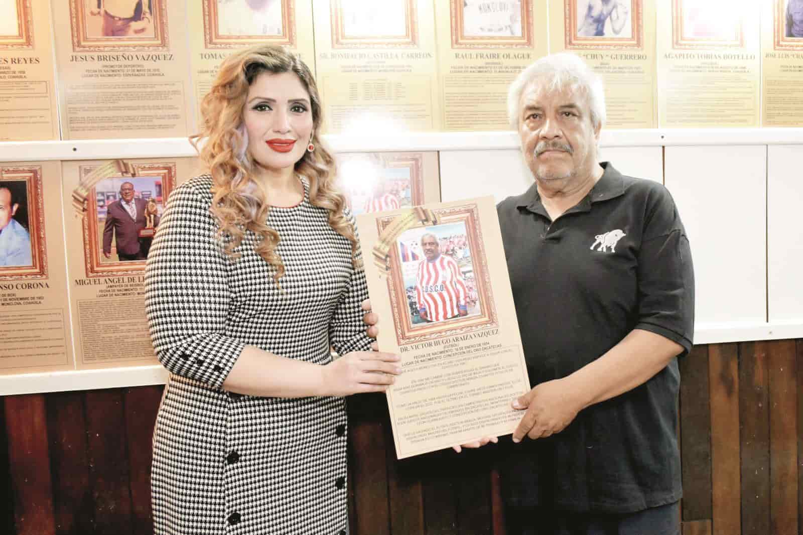 Cumple Yajaira ¡Con inmortales del deporte!