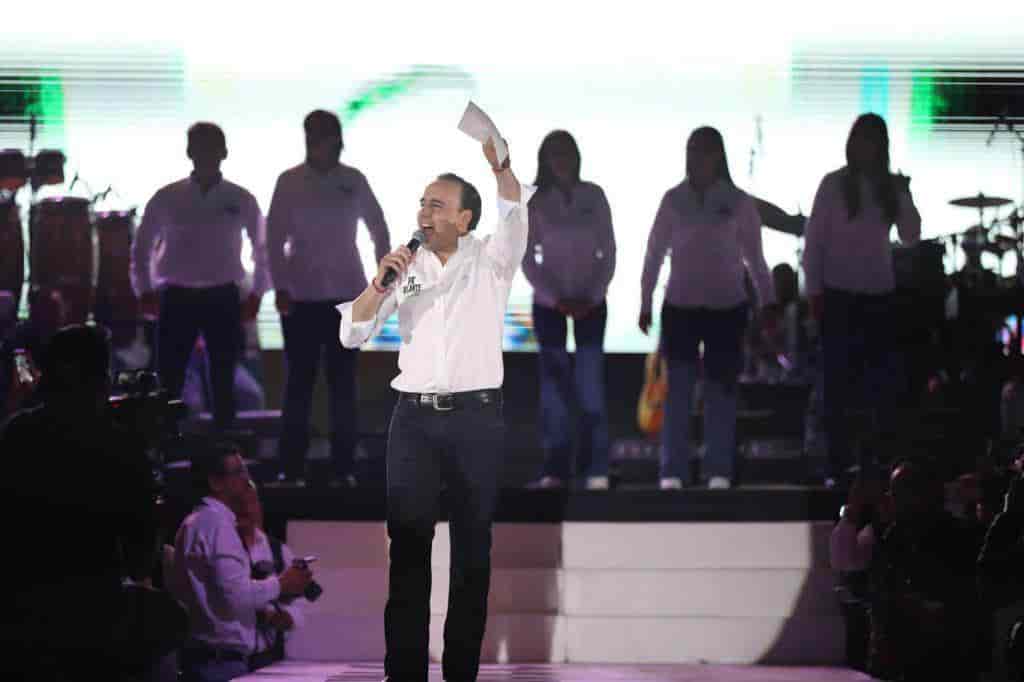 Vamos pa delante Coahuila: Manolo
