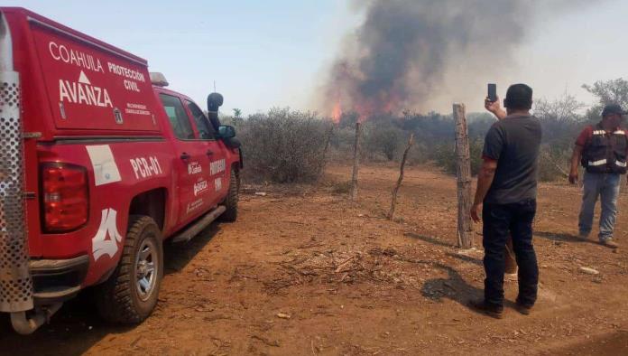 Arde pastizal en El Cenizal