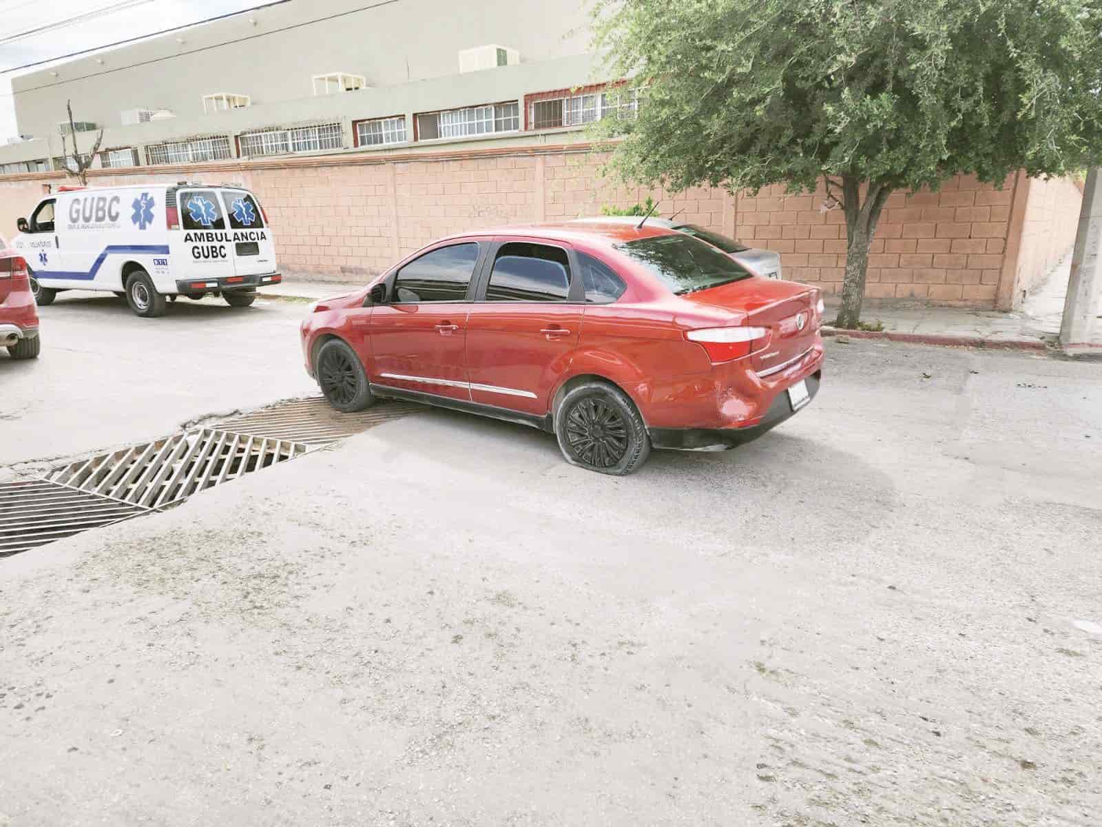 Causa taxista fuerte choque