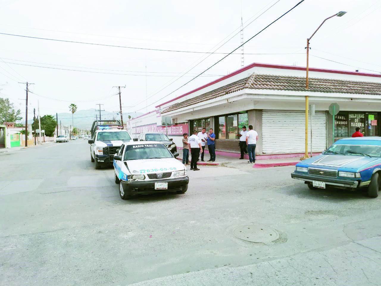 Causa taxista fuerte choque
