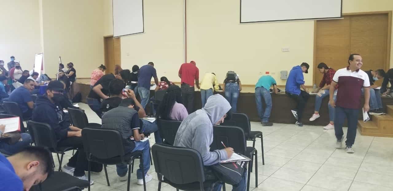 Denuncian trabajadores discriminación por SIDA