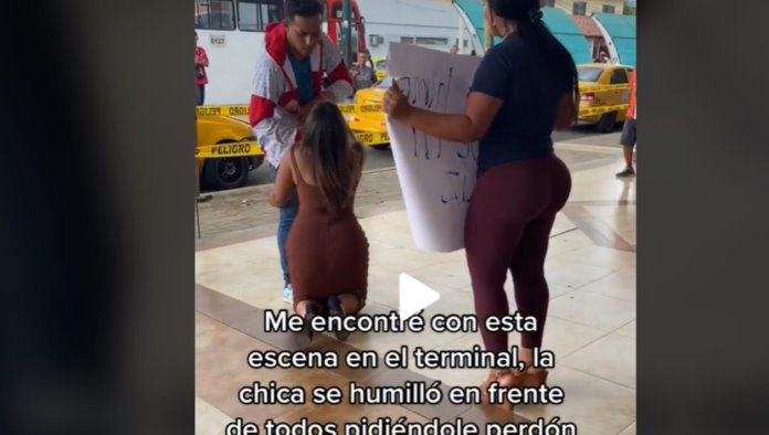 Mujer suplica el perdón de su exnovio que engaño con su cuñado