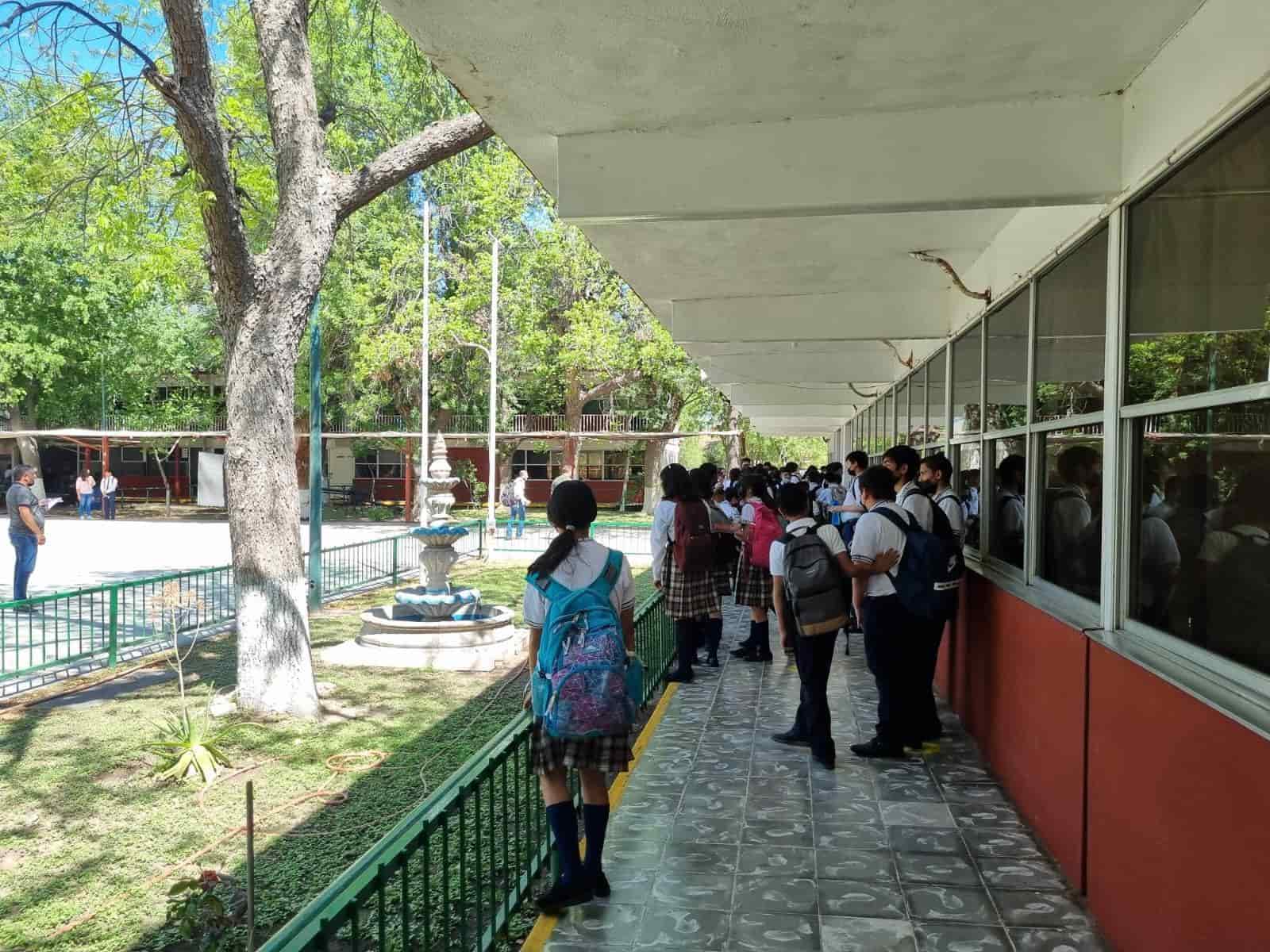 Encamina a alumnos concursos culturales