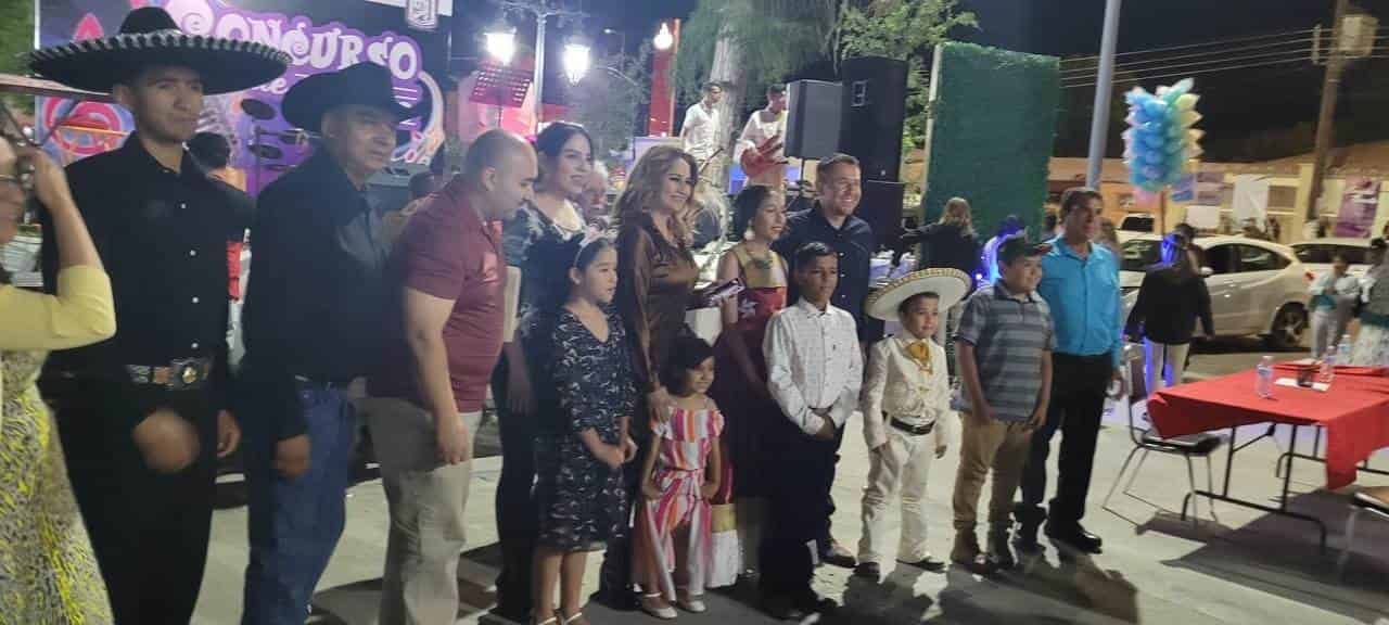 Destacan cantantes de SB en concurso