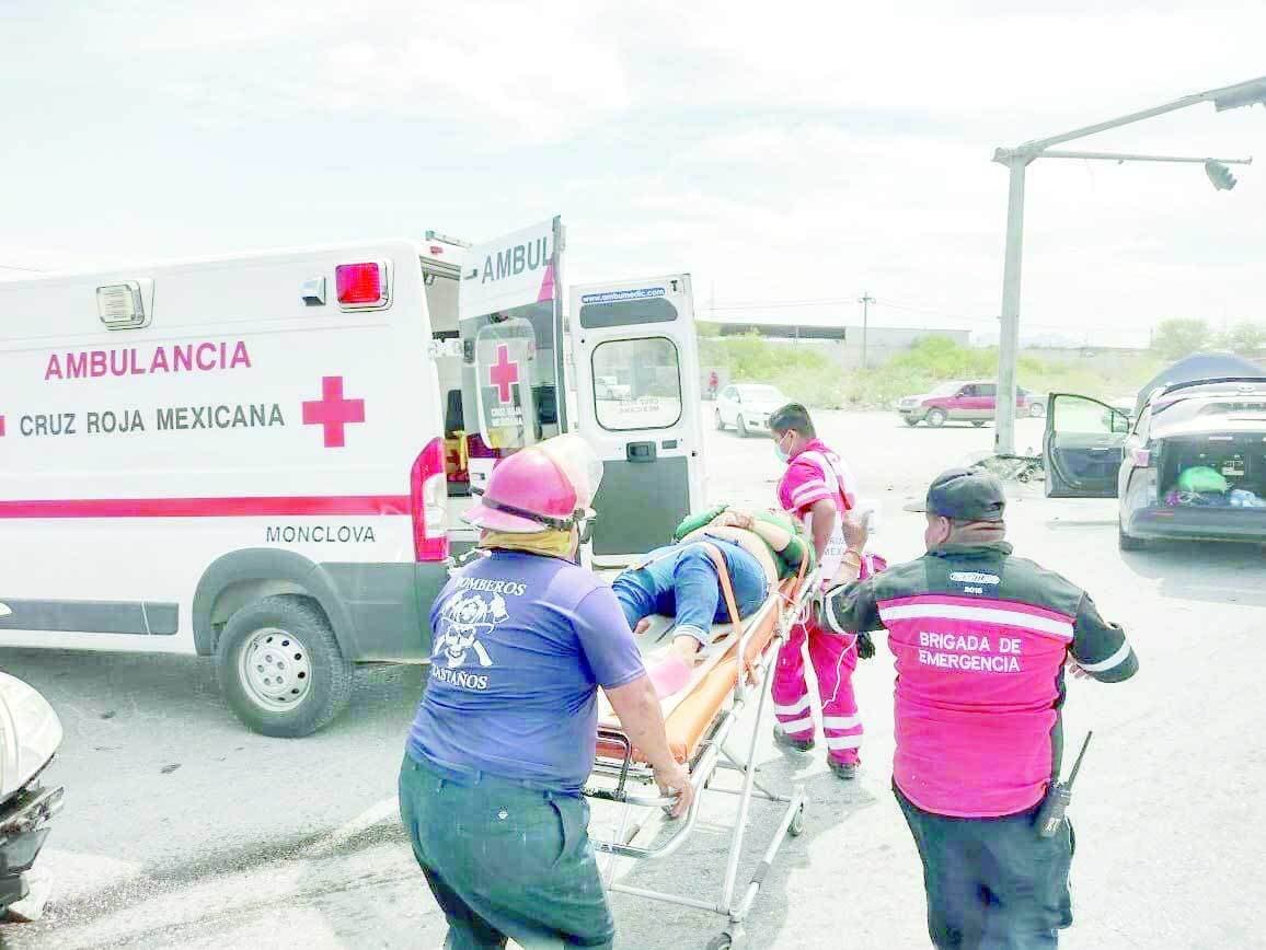 Sale disparada De su automóvil