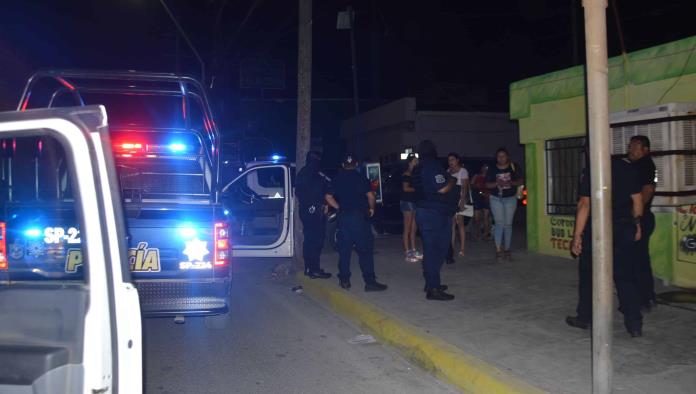 Pelea de meseras Moviliza a Policías