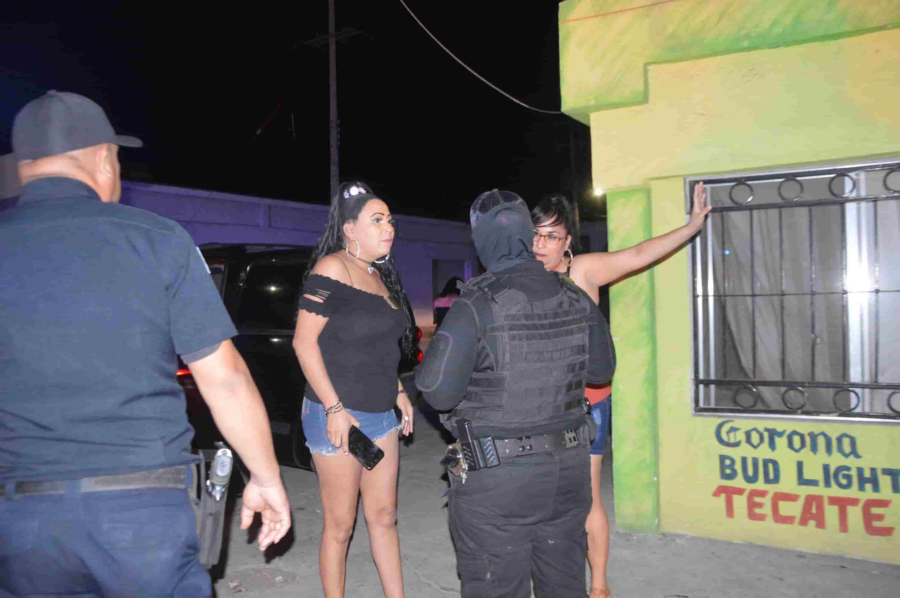Pelea de meseras Moviliza a Policías