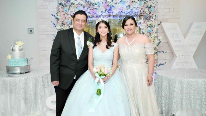 Sidney Jaqueline Celebra sus XV años