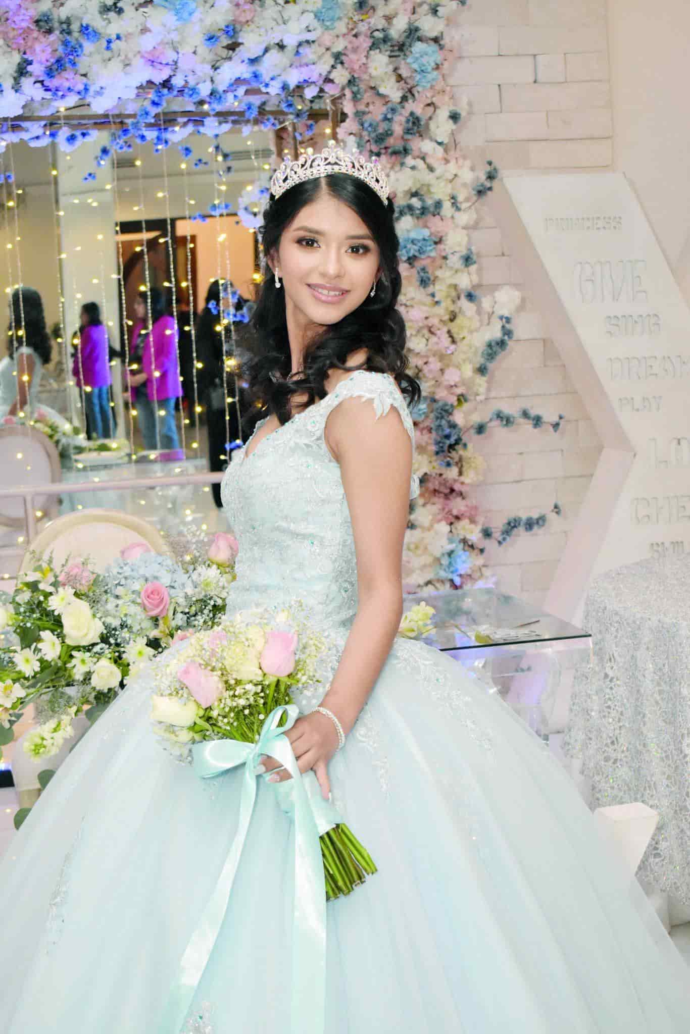 Sidney Jaqueline Celebra sus XV años