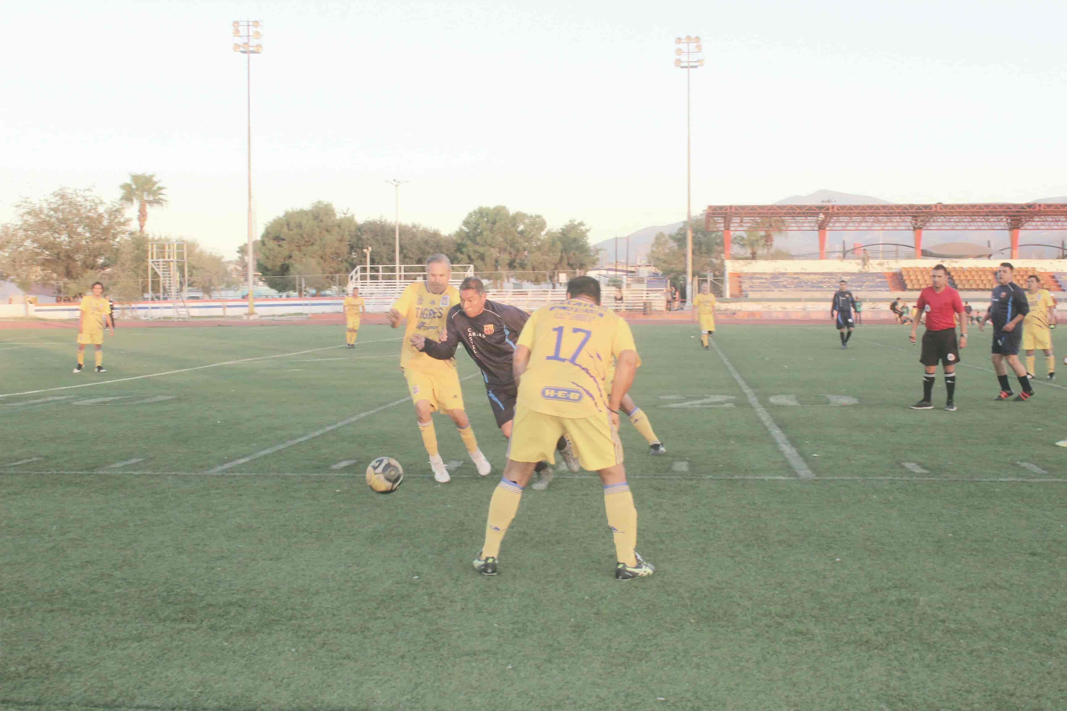 Victoria de Tigres A ante Independiente