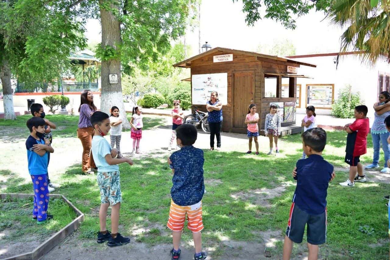Lleva PRONNIF platicas a niños