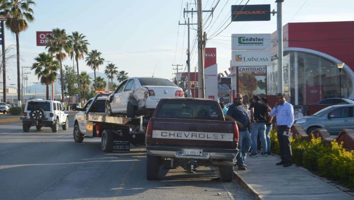 Hace chuza con autos