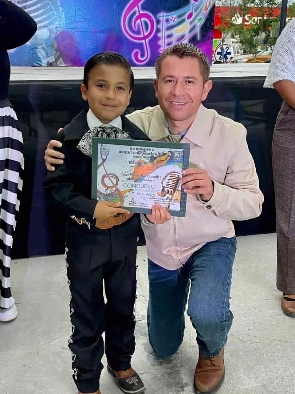Realizan concurso infantil de canto