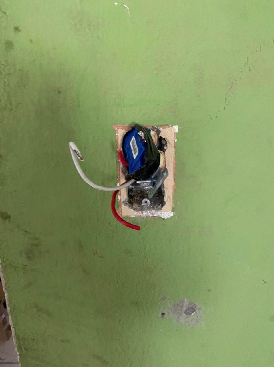 Saquean ladrones Casa en Múzquiz
