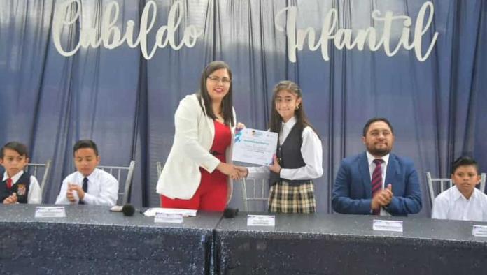 Rinde protesta Camila Ruíz como alcaldesa infantil 2023