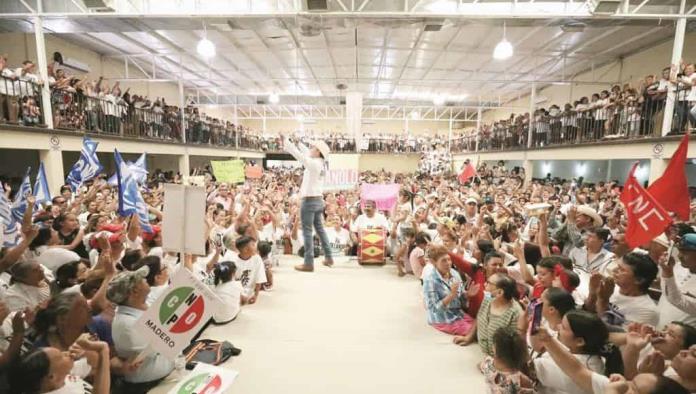 Vienen cosas grandes para la laguna: Manolo